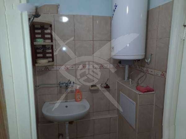 Тристаен апартамент  - кв. Христо Смирненски - 11481321