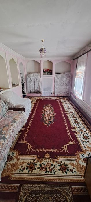 Ховли уй сотилади !