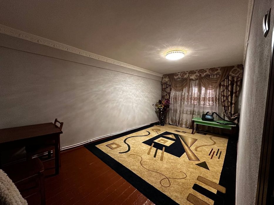 ДЁШЕВО СРОЧНО продаётся 3-х комнатная квартира