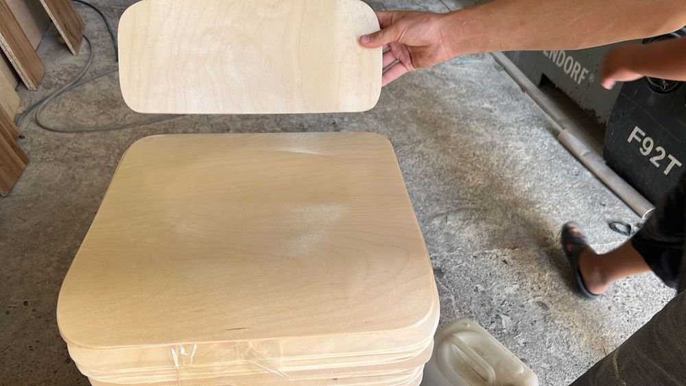 Школьная фанера .парта