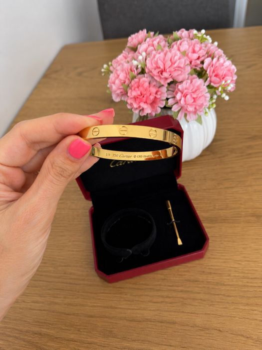 Луксозна мъжка гривна Love brаcelet Gold с 18k златно покритие Cartier inspired