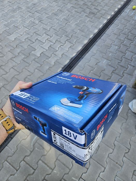 Bosch винтоверт, батерия и зарядно