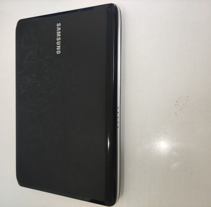 Ноутбук 3 шт. Самсунг, Асер. Леново.