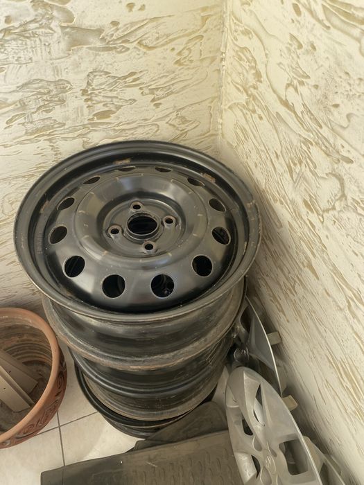 продам Диски r15