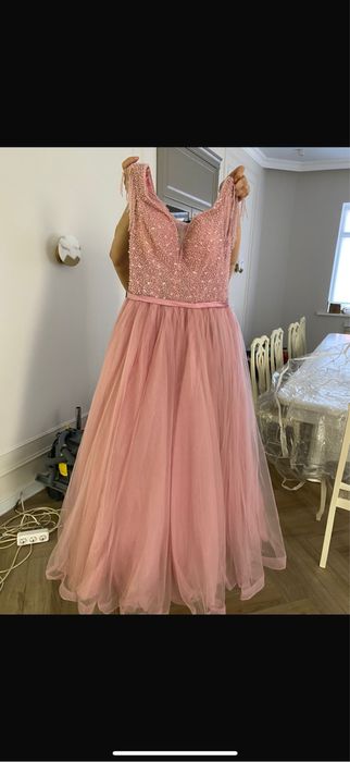 Прокат/продажа шикарного платья