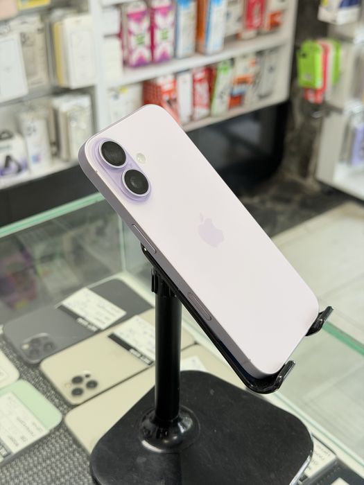 Apple iPhone 17 256GB Lavender