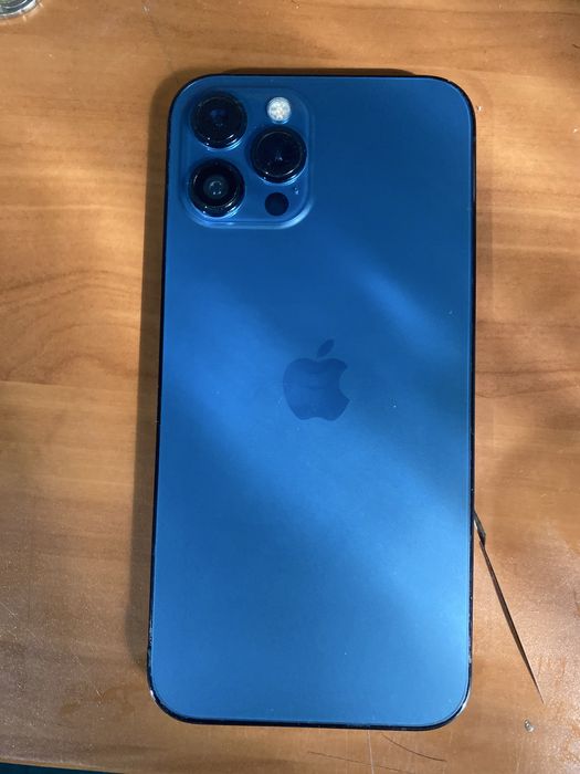 Айфон 12 промакс