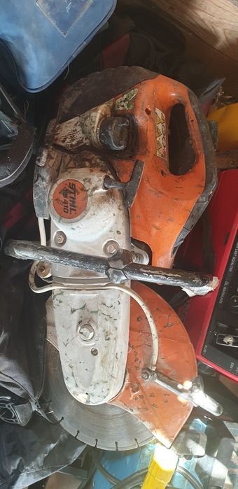 Stihl ts410 - masina tăiat beton cu apa .pe benzina