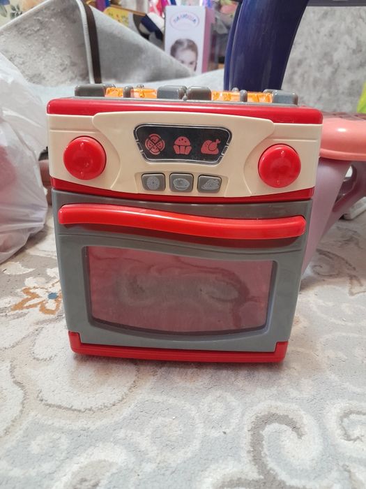 Продам детские игрушки для девочки