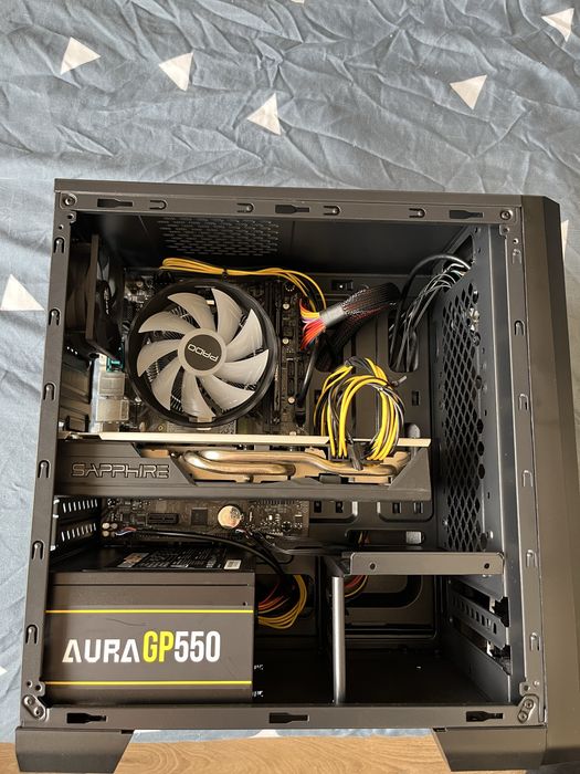 Компютърна конфигурация 16gb ram 256gb ssd