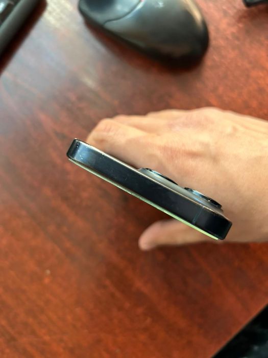 Apple IPhone 15 pro 256gb