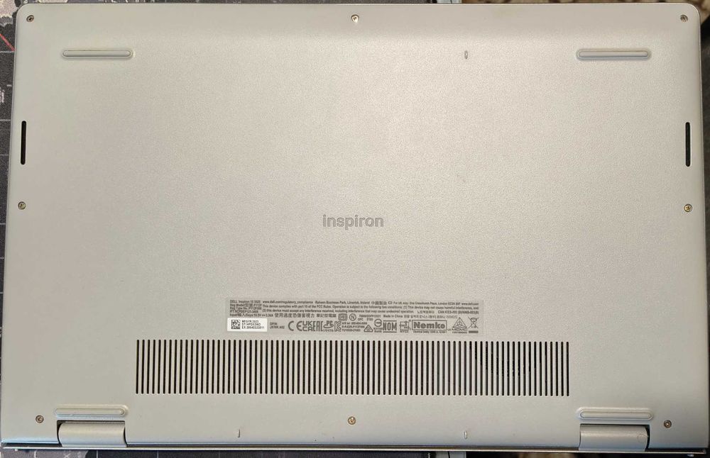 Laptop Dell Inspiron 15 3525