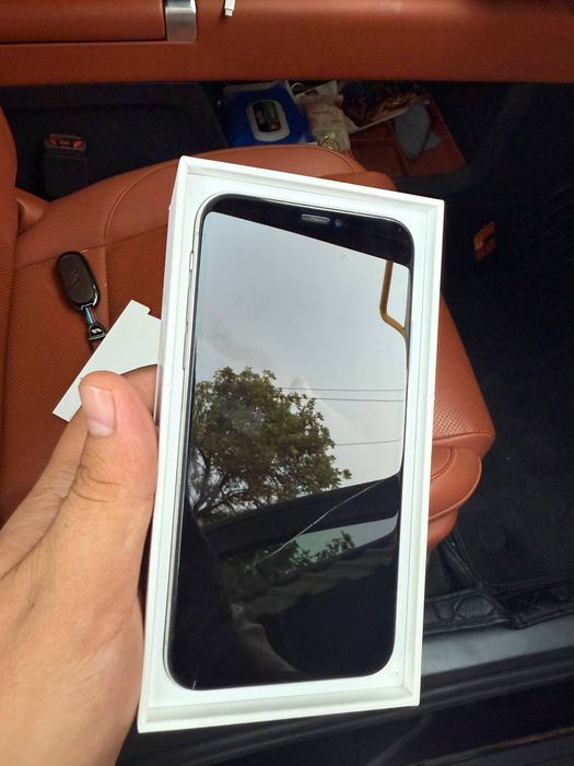 Iphone x 64gb karobka dokument