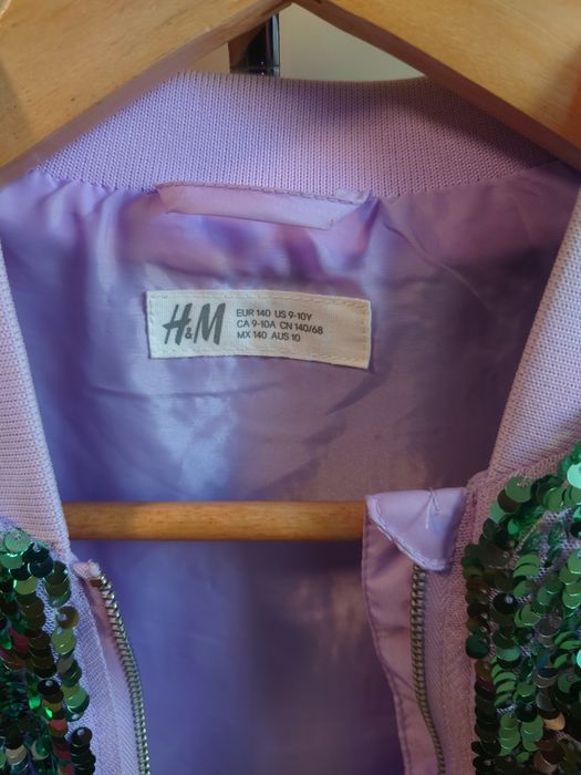 Vând geaca sclipici H&M mărimea 140