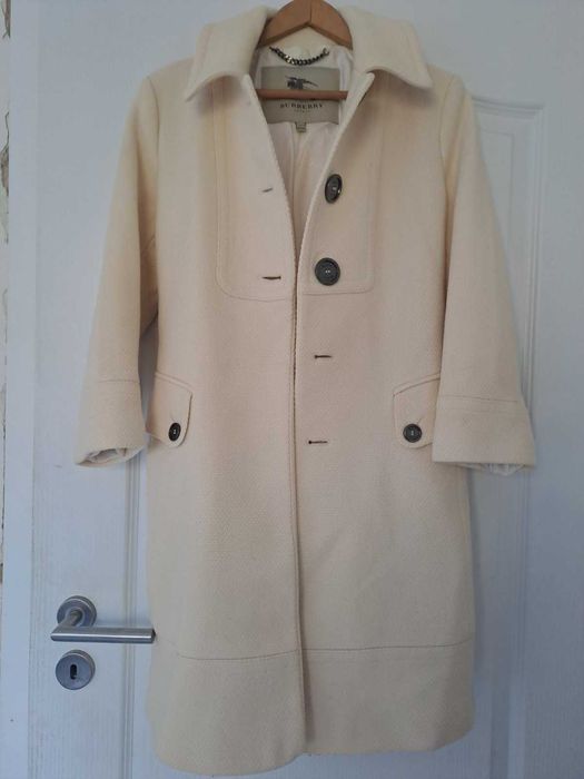 Оригинално алто Burberry като ново 90% вълна 10% кашмир