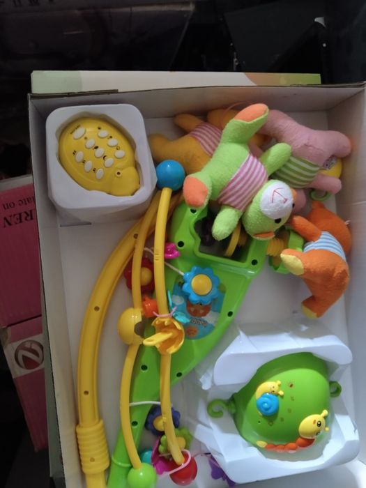 Продам Музыкальная карусель