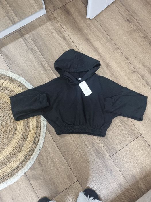 Hanorac crop marime S-M