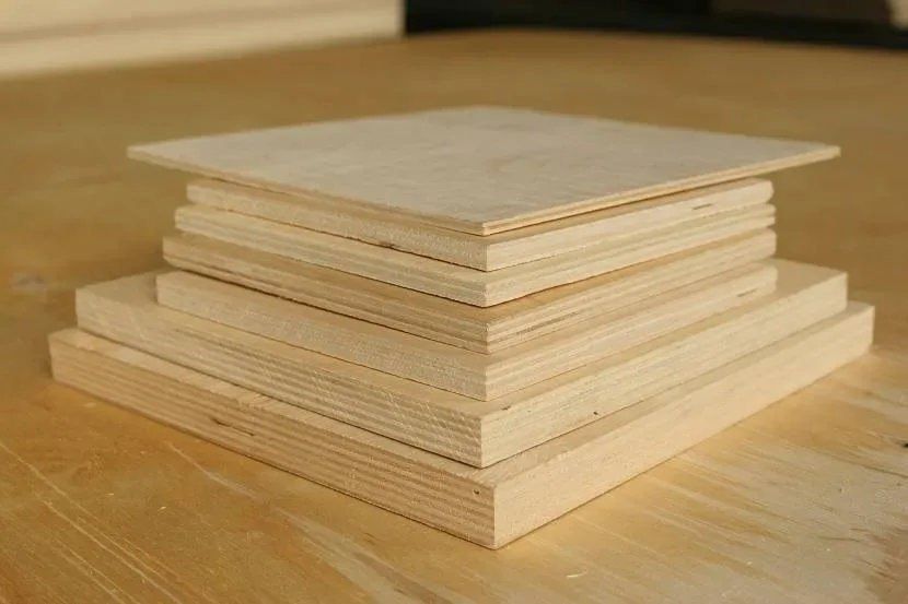 Fanera taxta faner Beryoza /  / Фанера деревянные фанер Берёза / Сосна