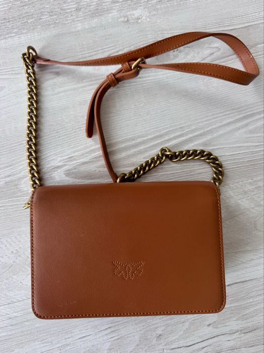 Оригинална чанта PINKO кожа – почти нова, без забележки