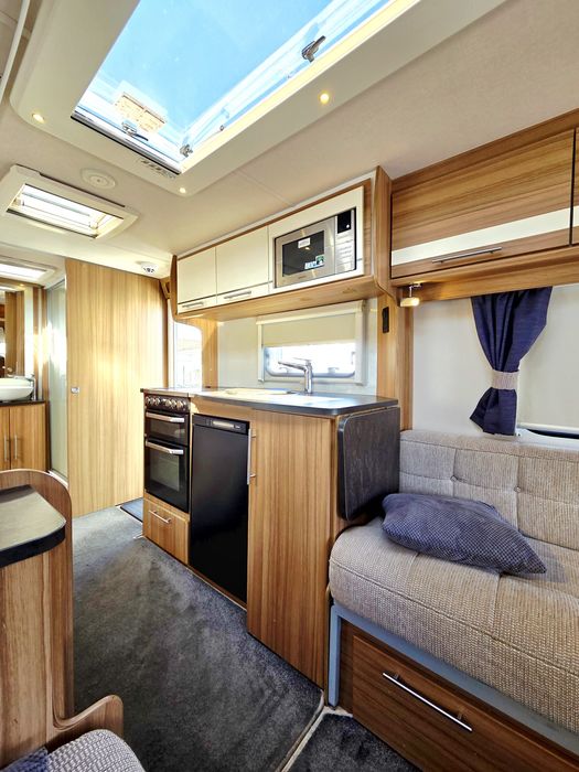 Rulota LUNAR 2017 5 locuri ALDE mover baie dus inmatriculata