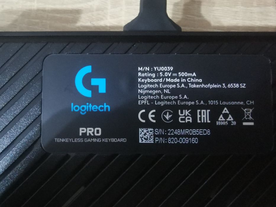 Клавиатура Logitech G Pro