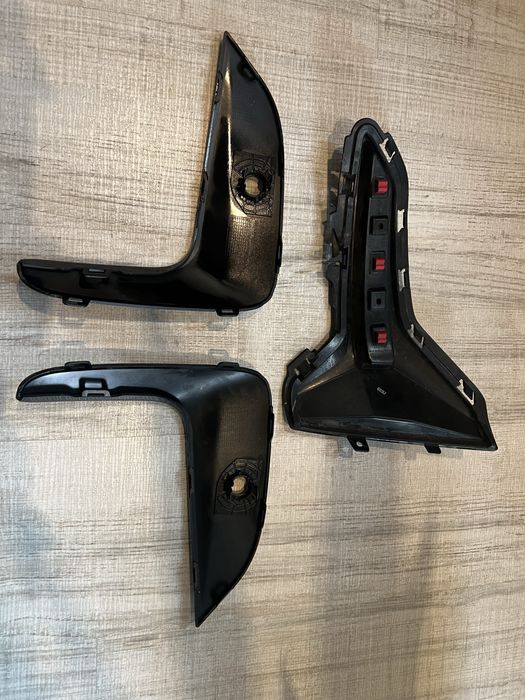 Bmw g 20 решетка халогени праг остатъчни части