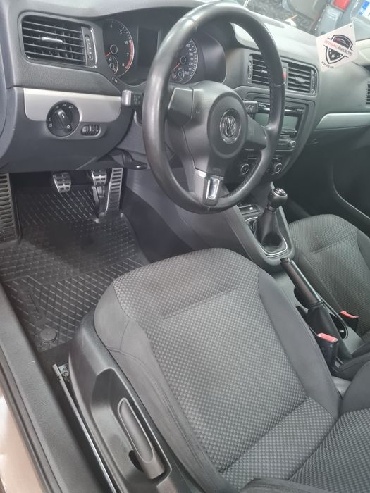 Vând Jetta 2012 1.2 tfsi