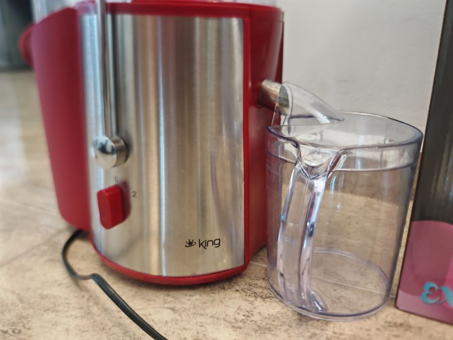 Фреш-машина King, в добро състояние.