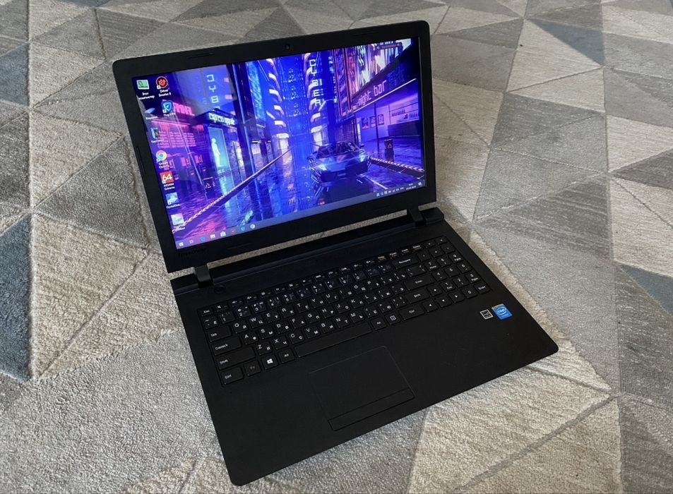 Отличный Современный Ноутбук