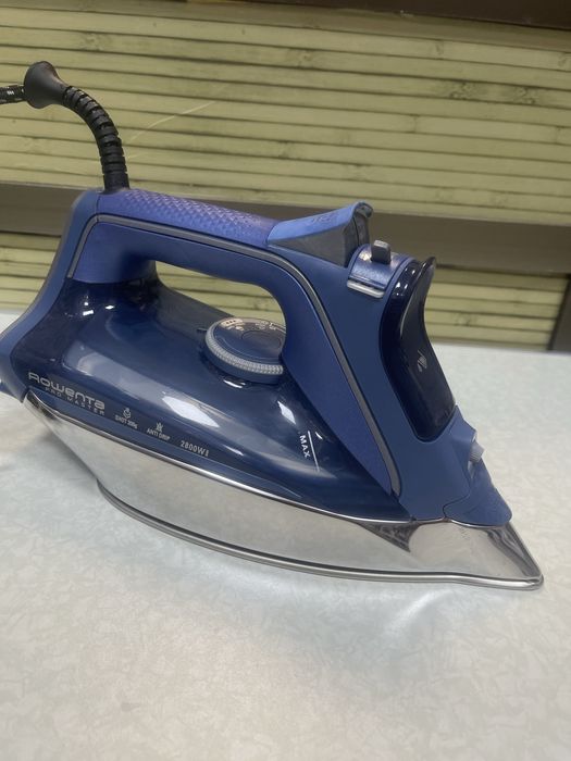 Парна ютия Rowenta DW8215D1