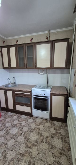 Продам 1 ком Ленинградку 20 мкрн. 3 этаж