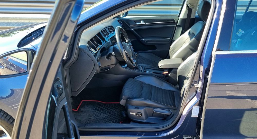 Vw golf 7 variant highline 2.0 tdi 150cp bixenon ergoactive navigatie