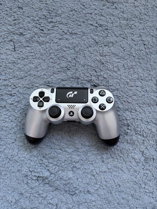 Playstation4/ ps4 slim 1Tb editie limitata