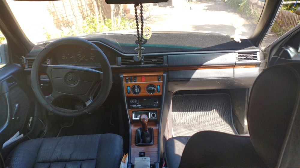 Мерседес 124 универсал