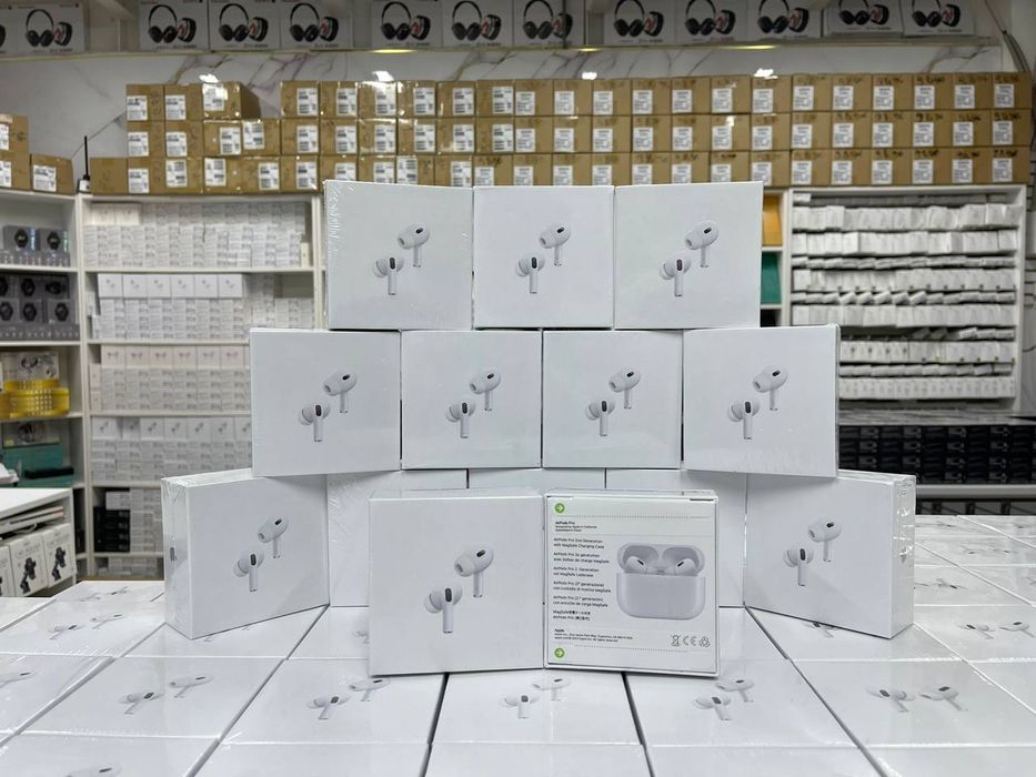 Наушники, AirPods