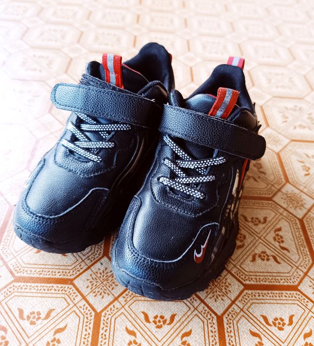 Детская обувь для детей