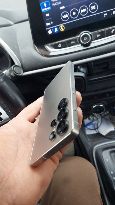 Samsung S25 ULTRA 12/256Gb