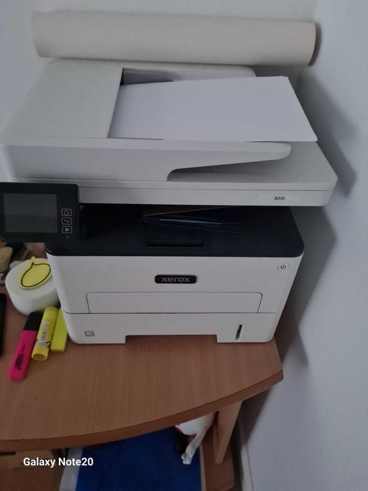 imprimanta XEROX B235