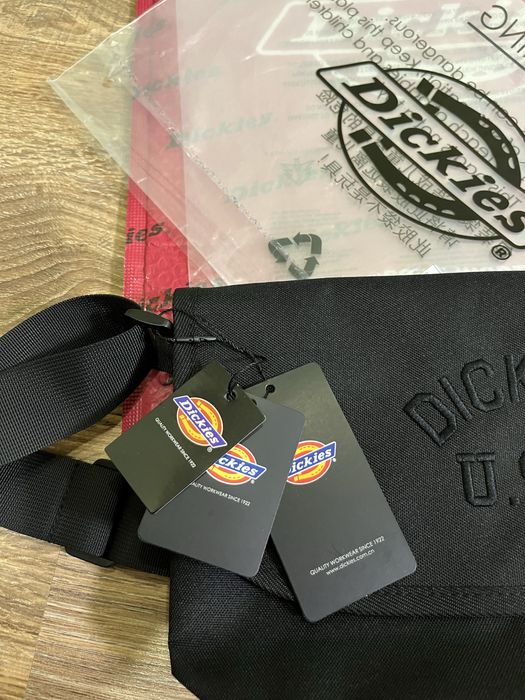 Продам сумку Dickies
