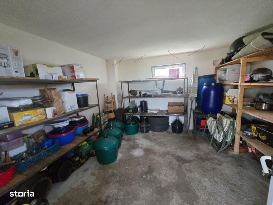 Proprietate in comuna Vedea, teren = 4200 mp