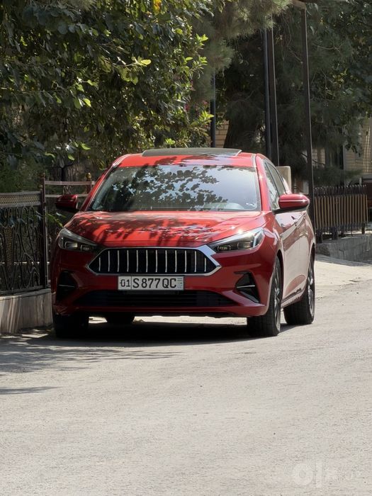 JAC J7  sotiladi