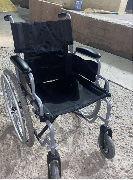 Продам коляску.