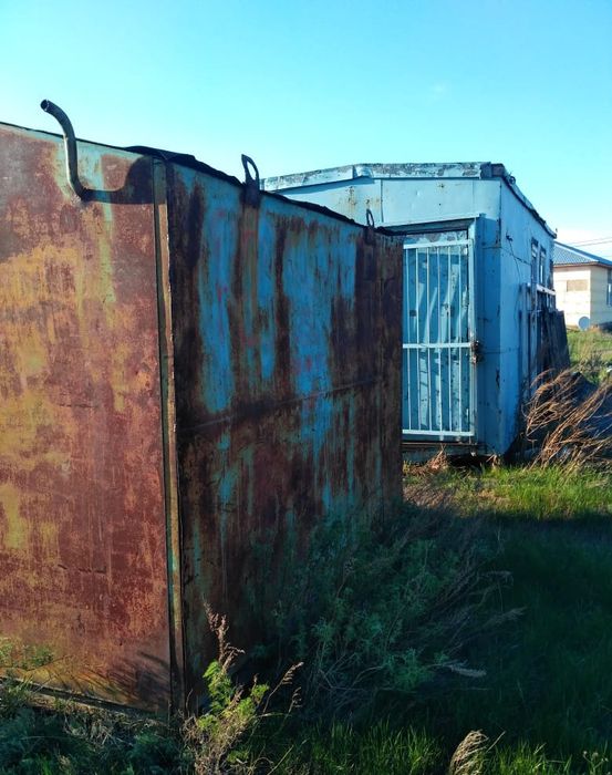 Контейнер 2 штуки