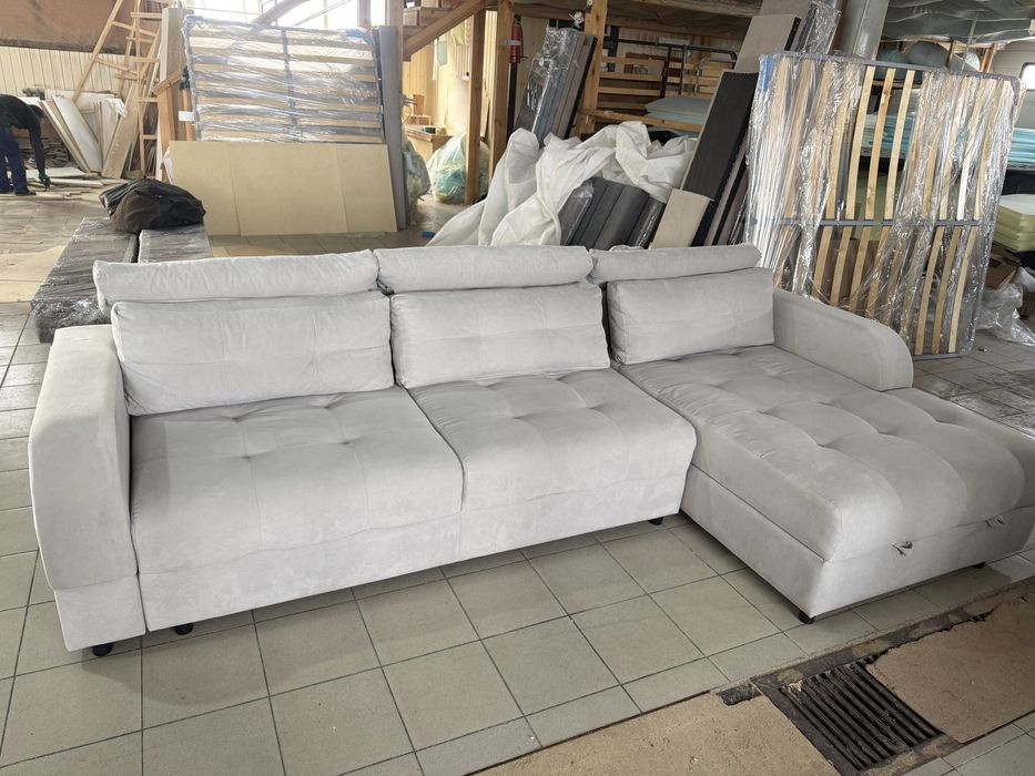 продам диван 3.2м