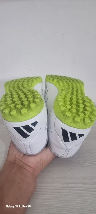 Почти новый сарканрчки