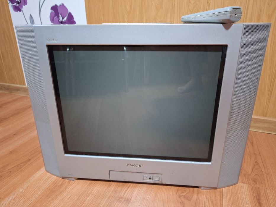 Televizor Sony  2004