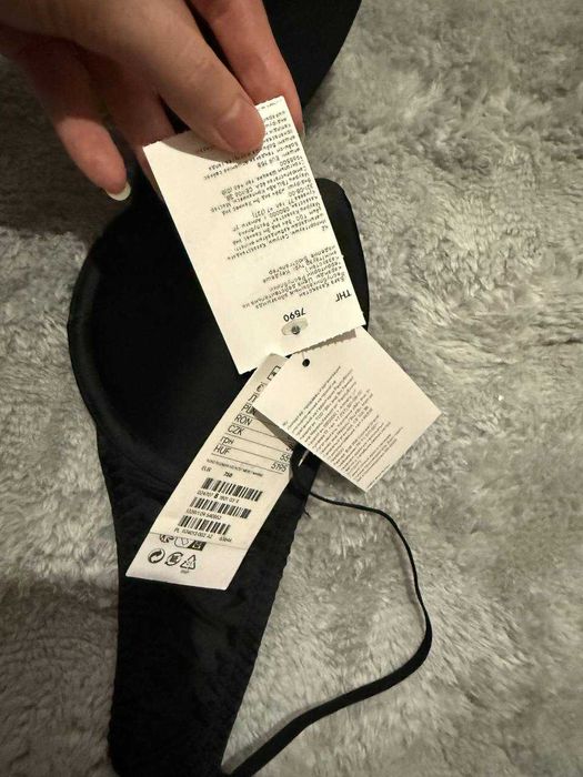 Лиф черный  H&M (НОВЫЙ) 75B