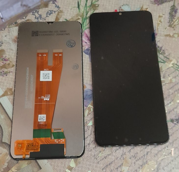Display Samsung Galaxy A04 - 100 lei bucata