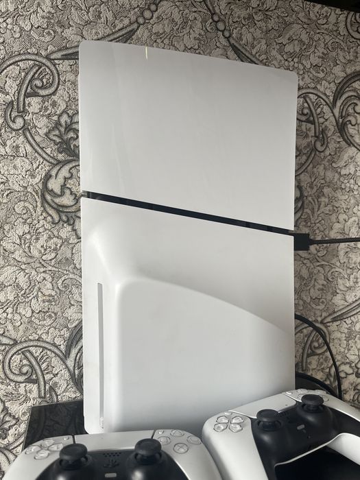 Продам Пс 5 слмм