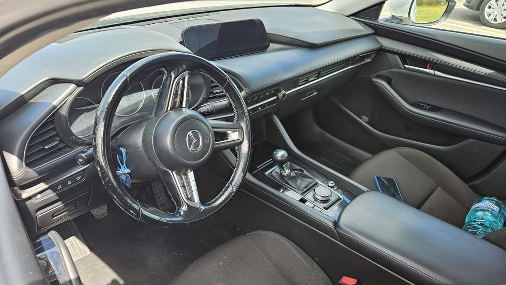 Mazda 3,mild Hybrid 2022(Skyactiv-G122cp)
